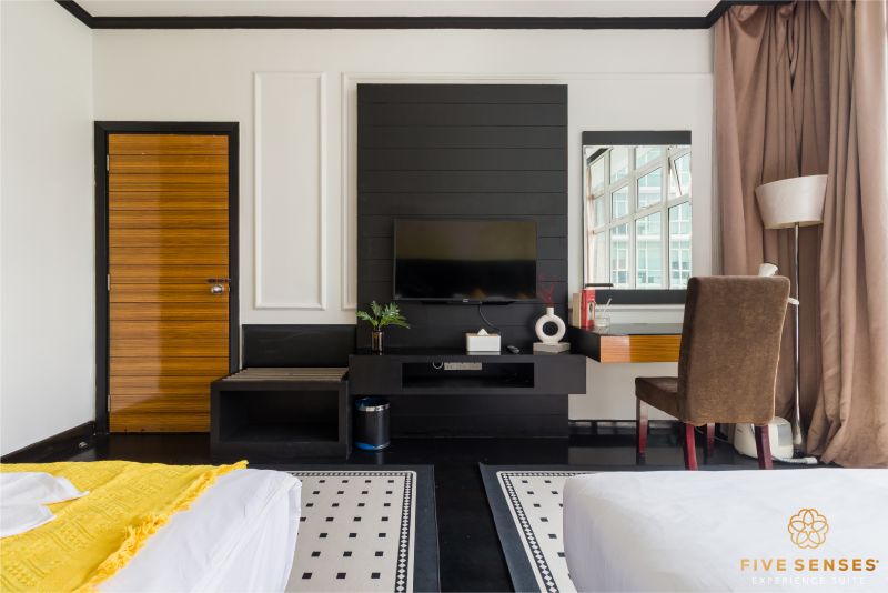 Elite Deluxe Queen Room - room photo 5